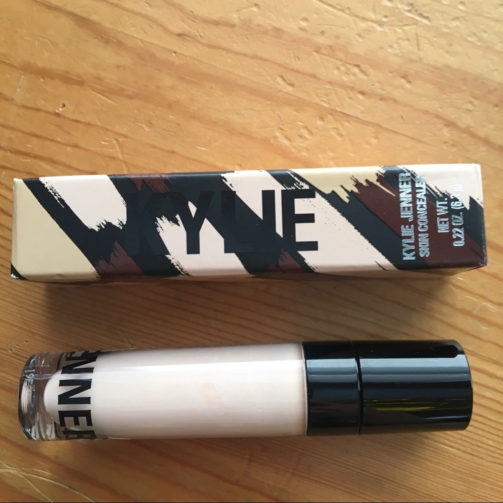 Kylie Cosmetics Skin Concealer - shade Pearl